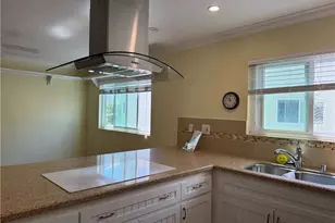 415 2nd, Hermosa Beach, CA 90254 - Photo 1