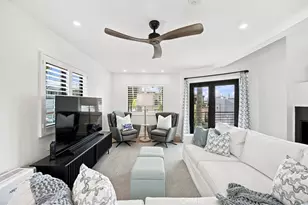 225 4th St, Hermosa Beach, CA 90254 - Photo 9