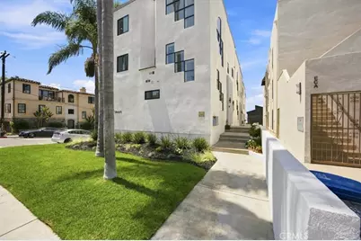 225 4th Street, Hermosa Beach, CA 90254 - Photo 39