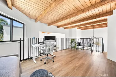 225 4th Street, Hermosa Beach, CA 90254 - Photo 15