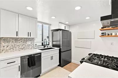 2609 Nelson Avenue #F, Redondo Beach, CA 90278 - Photo 9