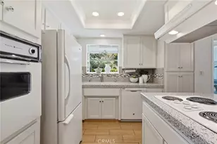 413 Faye Ln, Redondo Beach, CA 90277 - Photo 11