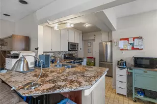 7380 W 85th St, Los Angeles, CA 90045 - Photo 9