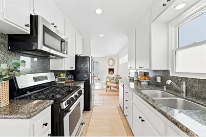 1416 The Strand, Manhattan Beach, CA 90266 - Photo 11