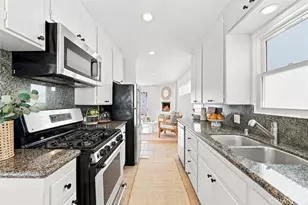 1416 The Strand, Manhattan Beach, CA 90266 - Photo 11
