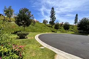 28242 Zarza, Mission Viejo, CA 92692 - Photo 9