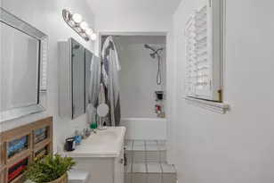 60 18th St, Hermosa Beach, CA 90254 - Photo 11
