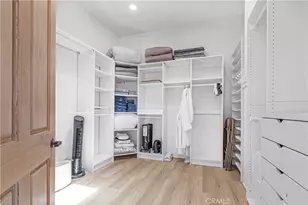 225 28th St, Manhattan Beach, CA 90266 - Photo 17