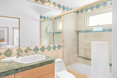 225 28th Street, Manhattan Beach, CA 90266 - Photo 29