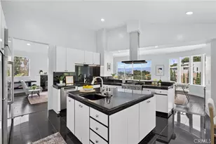 11411 Decente Ct, Studio City, CA 91604 - Photo 17