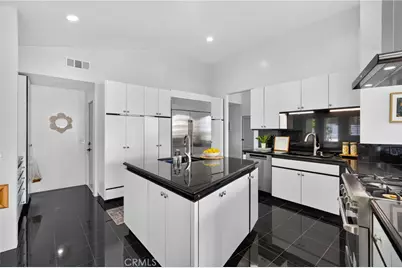11411 Decente Court, Studio City, CA 91604 - Photo 15