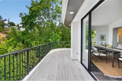 11411 Decente Court, Studio City, CA 91604 - Photo 13