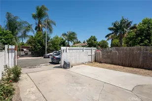 728 W Cressey, Compton, CA 90222 - Photo 5