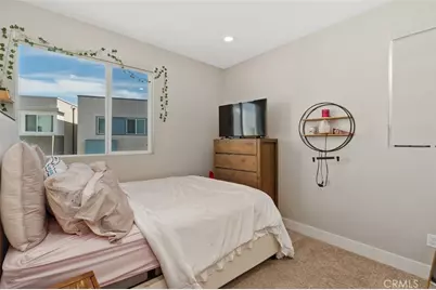 1642 W Saratoga Lane, San Pedro, CA 90732 - Photo 29