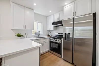 11722 Avon, Los Angeles, CA 90066 - Photo 7