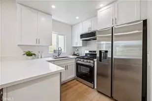 11722 Avon Way, Los Angeles, CA 90066 - Photo 7