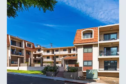 900 Cedar Street #301, El Segundo, CA 90245 - Photo 1