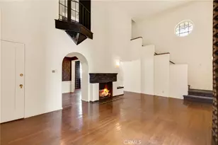 4261 Leimert Blvd, Los Angeles, CA 90008 - Photo 17
