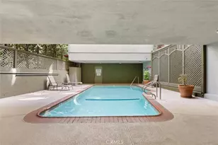 532 N Rossmore Ave, Los Angeles, CA 90004 - Photo 19