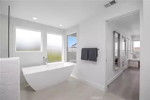647 1st Pl, Hermosa Beach, CA 90254 - Photo 33