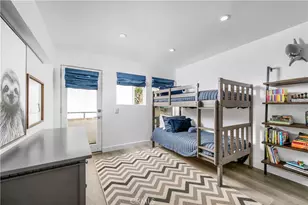 647 1st Pl, Hermosa Beach, CA 90254 - Photo 37