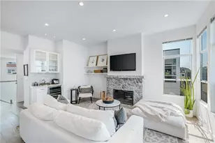647 1st Pl, Hermosa Beach, CA 90254 - Photo 1