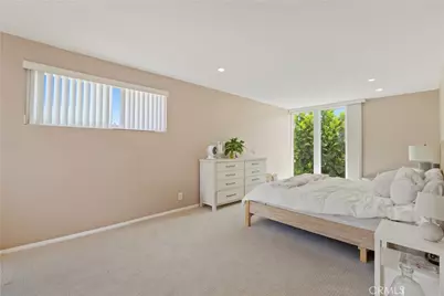 409 16th Street, Manhattan Beach, CA 90266 - Photo 13
