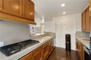 409 16th St, Manhattan Beach, CA 90266 - Photo 9
