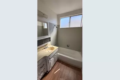 20836 Hawaiian Ave., Lakewood, CA 90715 - Photo 11