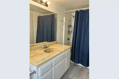 11300 Foothill Boulevard #19, Sylmar, CA 91342 - Photo 25