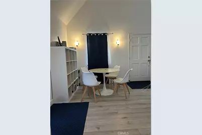 11300 Foothill Boulevard #19, Sylmar, CA 91342 - Photo 5