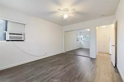 1056 E 6th Street, Long Beach, CA 90802 - Photo 19