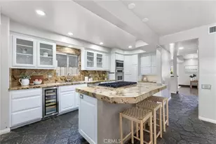 405 10th St, Manhattan Beach, CA 90266 - Photo 13