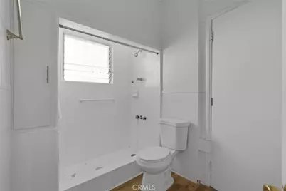 531 W 5th Street, Long Beach, CA 90802 - Photo 13