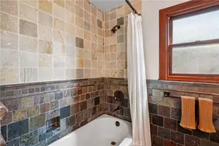 1732 N Poinsettia Ave, Manhattan Beach, CA 90266 - Photo 17