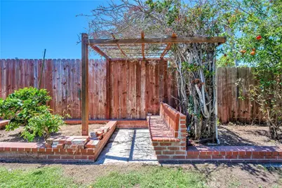 1913 240th, Lomita, CA 90717 - Photo 33