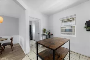 240 Hampton Dr, Venice, CA 90291 - Photo 15