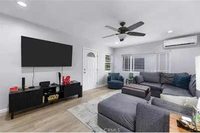 240 Hampton Drive, Venice, CA 90291 - Photo 9