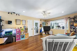 240 Hampton Dr, Venice, CA 90291 - Photo 51