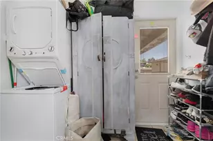 240 Hampton Dr, Venice, CA 90291 - Photo 47