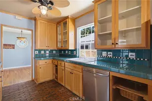 11957 Collins St, Valley Village, CA 91607 - Photo 17