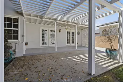 11957 Collins Street, Valley Village, CA 91607 - Photo 31