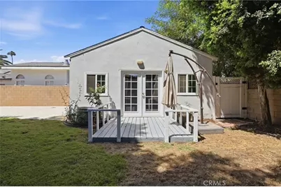 11957 Collins Street, Valley Village, CA 91607 - Photo 35