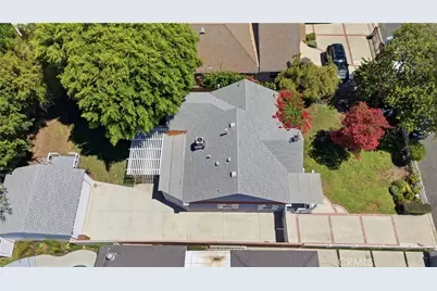 11957 Collins Street, Valley Village, CA 91607 - Photo 37