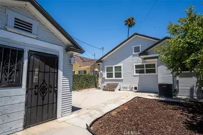 4279 Walton Avenue, Los Angeles, CA 90037 - Photo 27