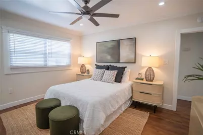 4279 Walton Avenue, Los Angeles, CA 90037 - Photo 11