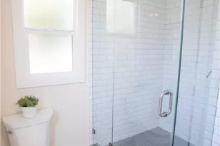 4279 Walton Ave, Los Angeles, CA 90037 - Photo 13
