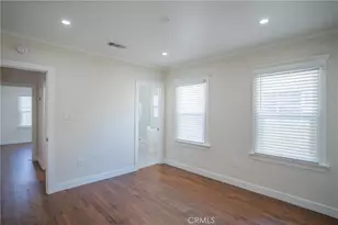 4279 Walton Ave, Los Angeles, CA 90037 - Photo 17