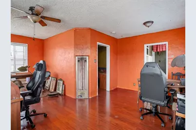 25828 President, Harbor City, CA 90710 - Photo 9