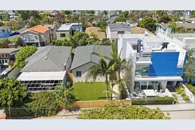 2011 Springfield Avenue, Hermosa Beach, CA 90254 - Photo 29
